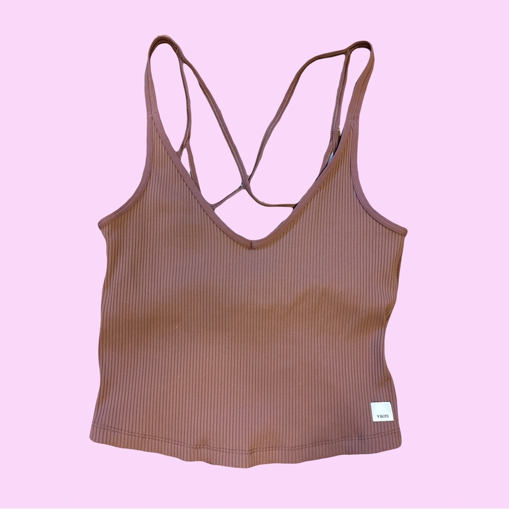 Vuori Ribbed Crop Tank Top